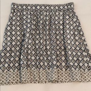 LOFT Skirt w/ Pockets